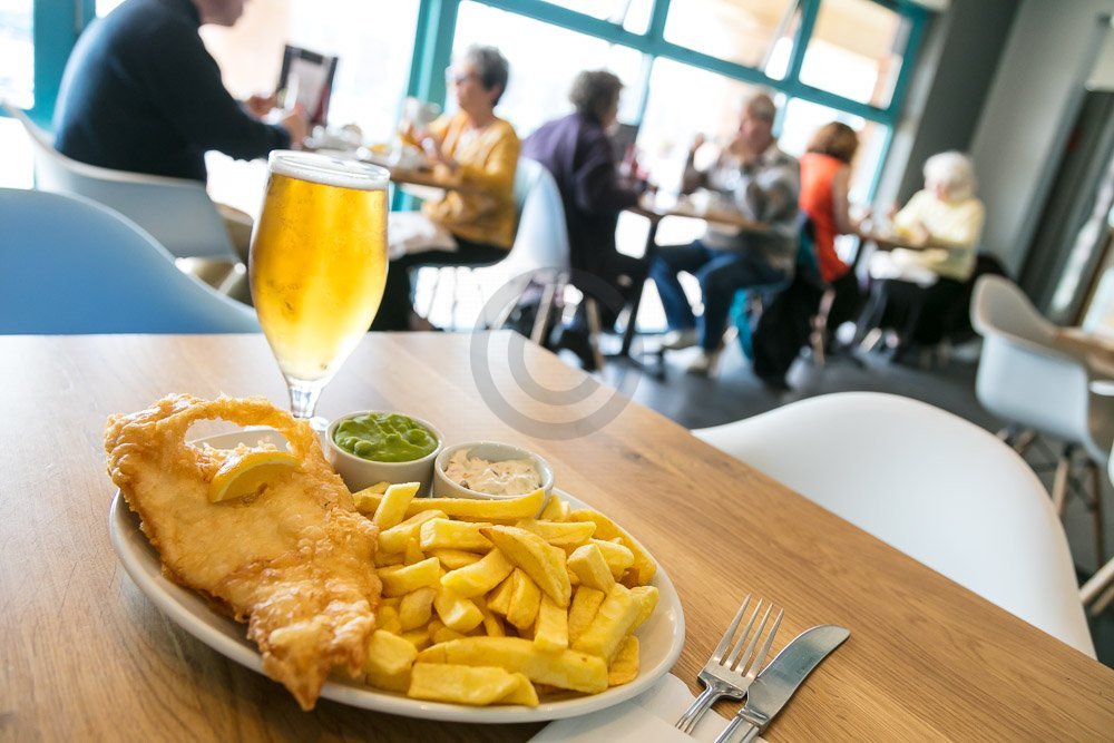 Restaurants, Bars & Cafes