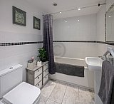 Bed & Breakfast, Newport